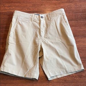 American Eagle Light Khaki Shorts